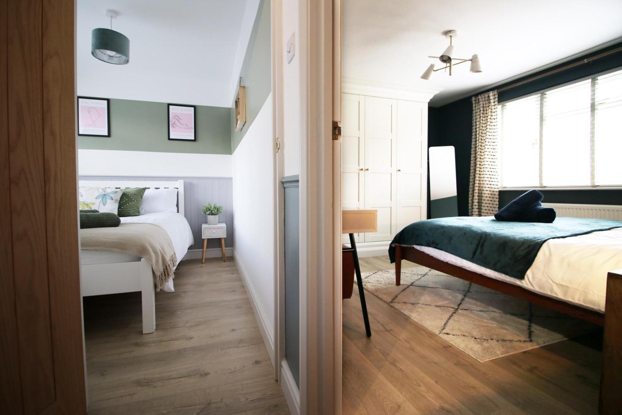 Stylish Home In Bath With Driveway Parking, 10Min From City エクステリア 写真